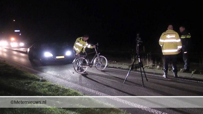 Fietser Ernstig Gewond Na Aanrijding Niezijl (video)