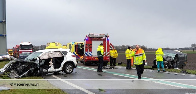 Twee Doden Na Frontale Aanrijding Op De N34 Bij Borger Video Meternieuws Nl