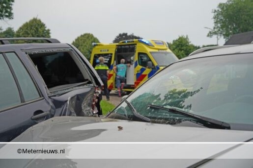 Automobilist Op Zoek Naar B En B Krijgt Aanrijding In Lutten(Video)